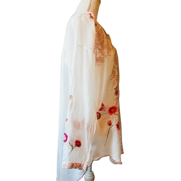 JOHNNY WAS LONG SLEEVE EMBROIDERED BLOUSE SIZE SMALL - Picture 5 of 13